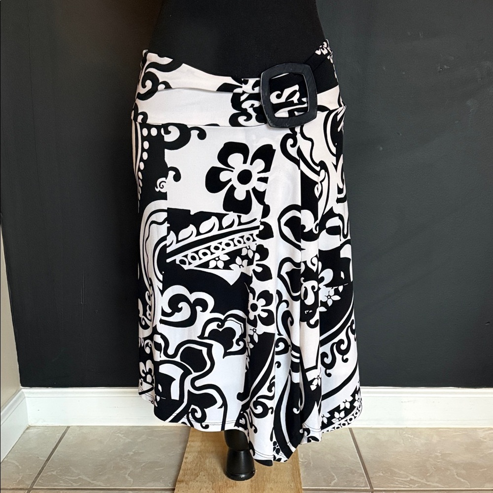 Vintage Caché Asymmetrical Black & White Psychedelic Floral Skirt - Size S